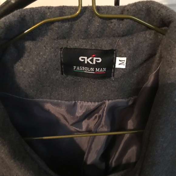 Coat - Picture 2 of 2